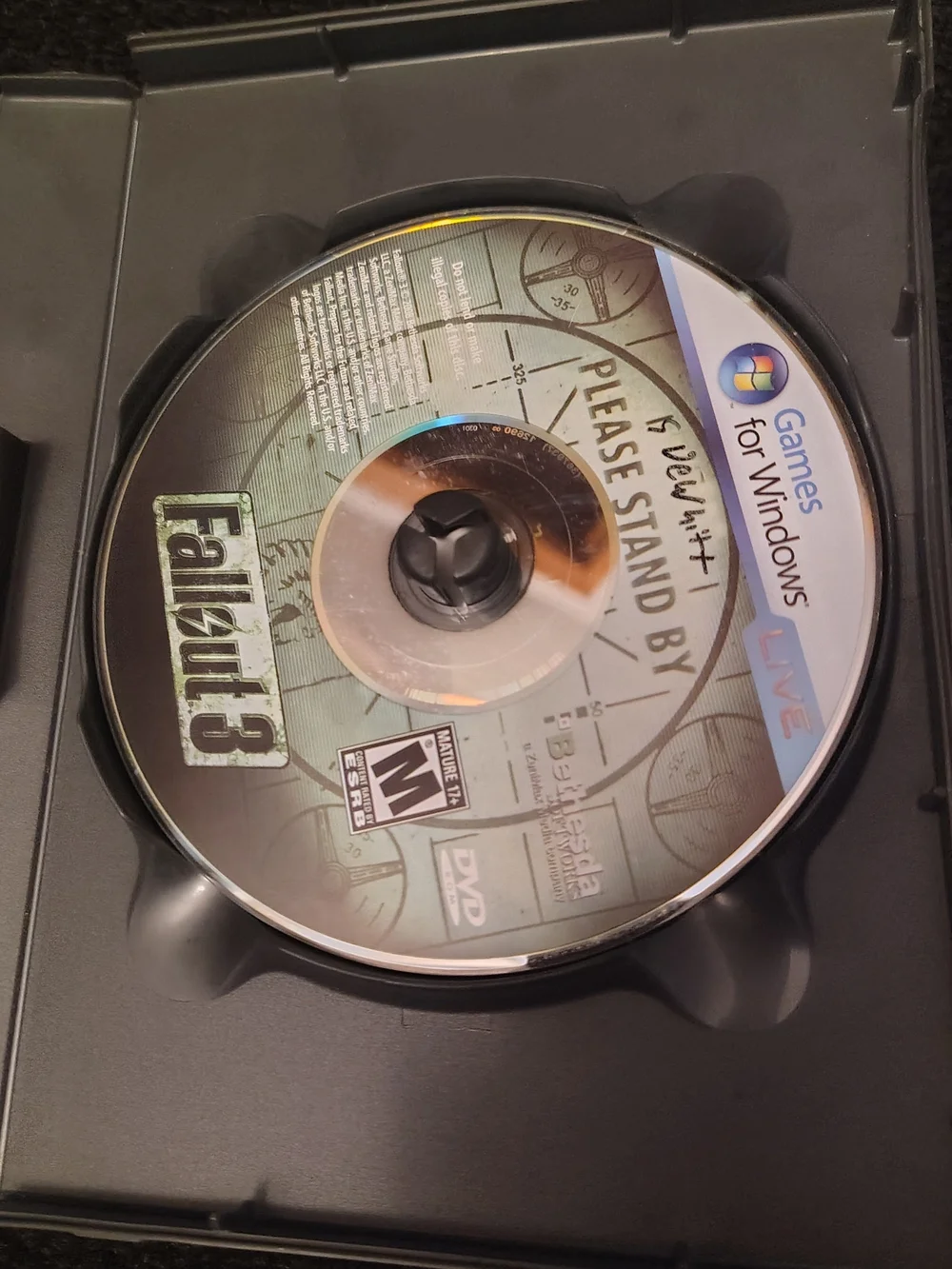 Fallout 3 PC Video Game PC DVD Games For Windows 2008 w/ Dwellers Survival Guide